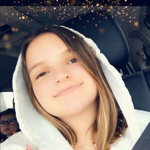 Meet your Posher, Mackayla